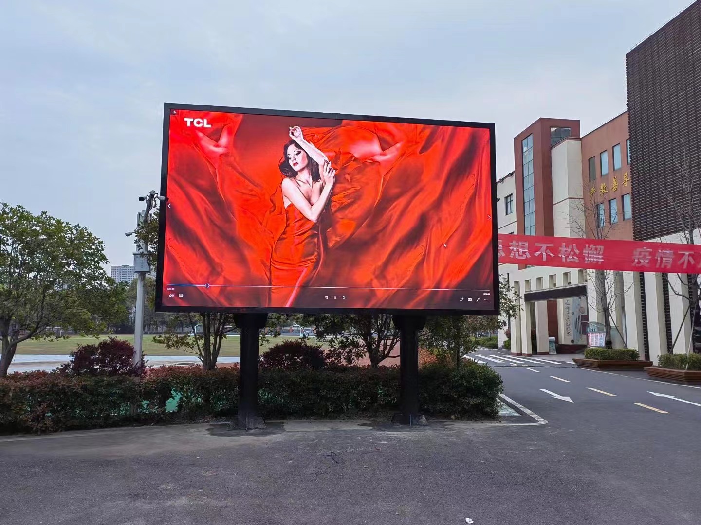 武汉P6室外全彩屏